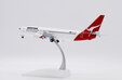 Qantas Boeing 737-400 (JC Wings 1:200)